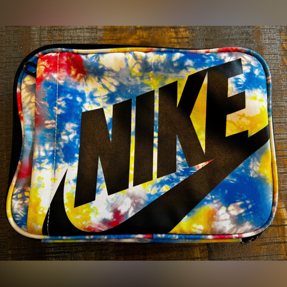 Nike Hard Shell Insulated Lunch Bag - Multicolored- One Size